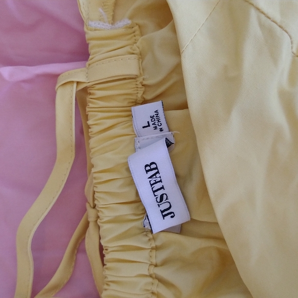 A super summery Just Fab yellow, pink, and blue dress size Large - Picture 6 of 6